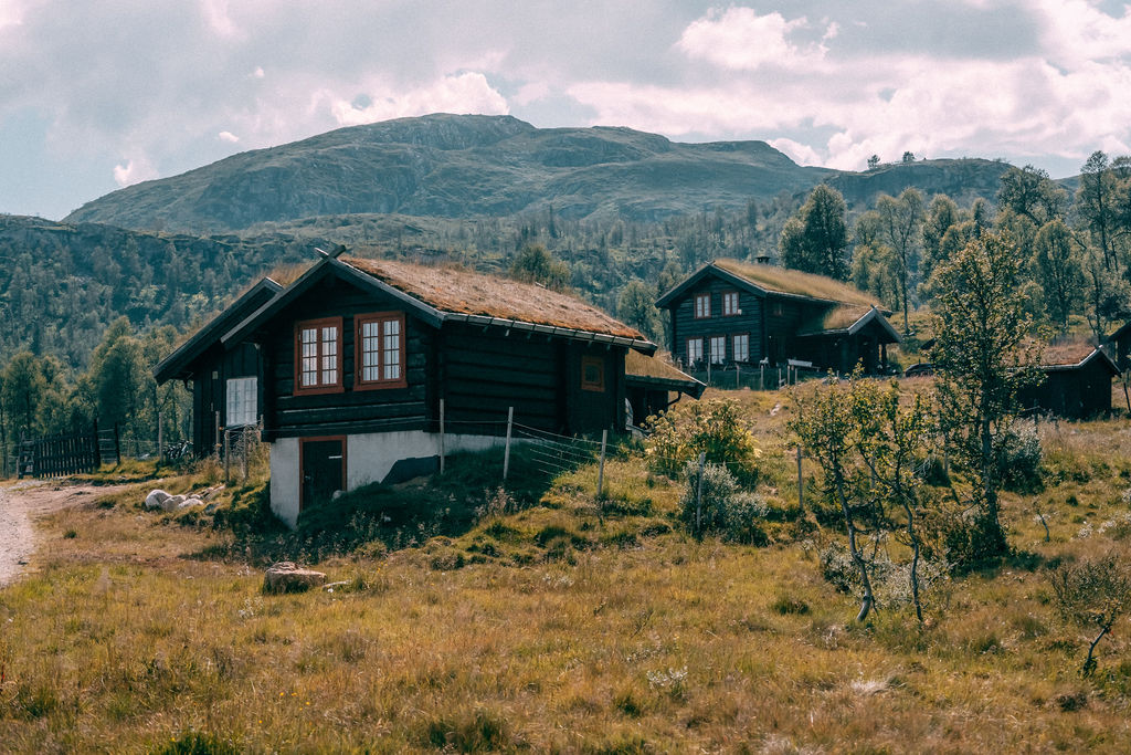 Overnatting nær Gaustatoppen: 5 alternativer sammenlignet (2026) – blogg fra Rauland Høgfjellshotell